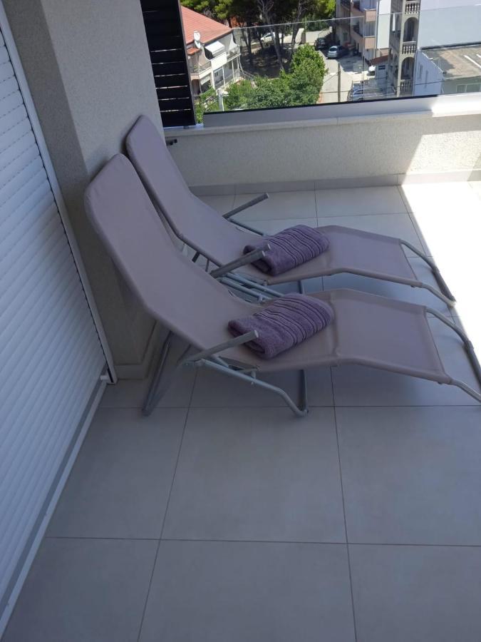 Camino Split - Apartment Near Mall Of Split Bagian luar foto